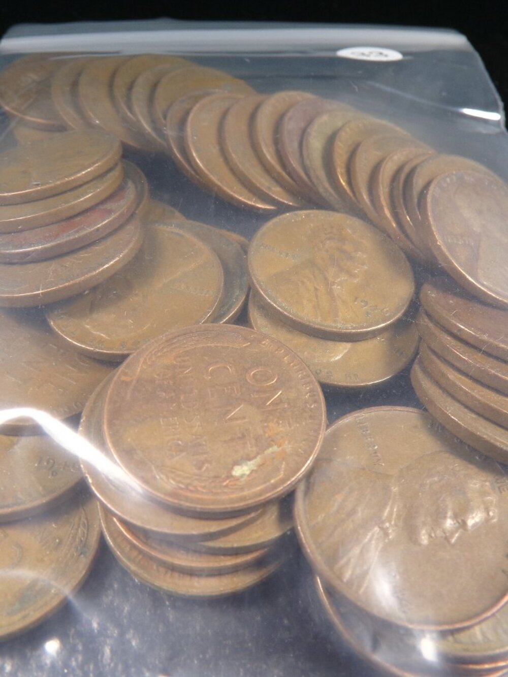 Lot of 50 Mixed Wheat Pennies... Various Dates and Mints... Circulated